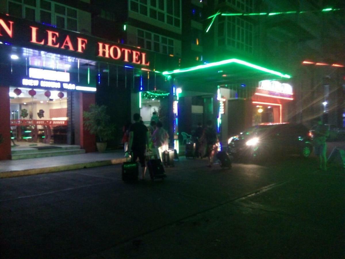 Green Leaf Hotel Yangon Bagian luar foto